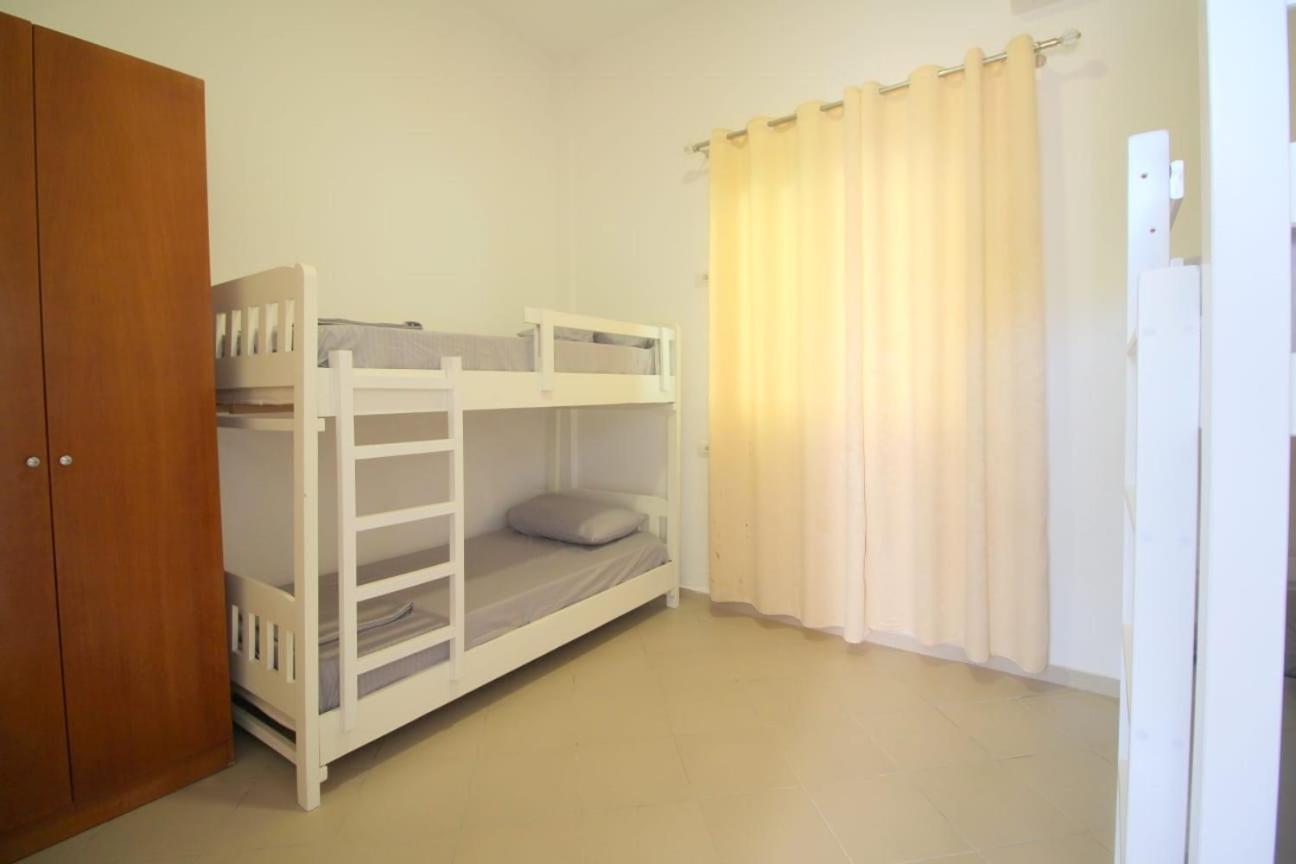 Hostel K13 Sarandë エクステリア 写真