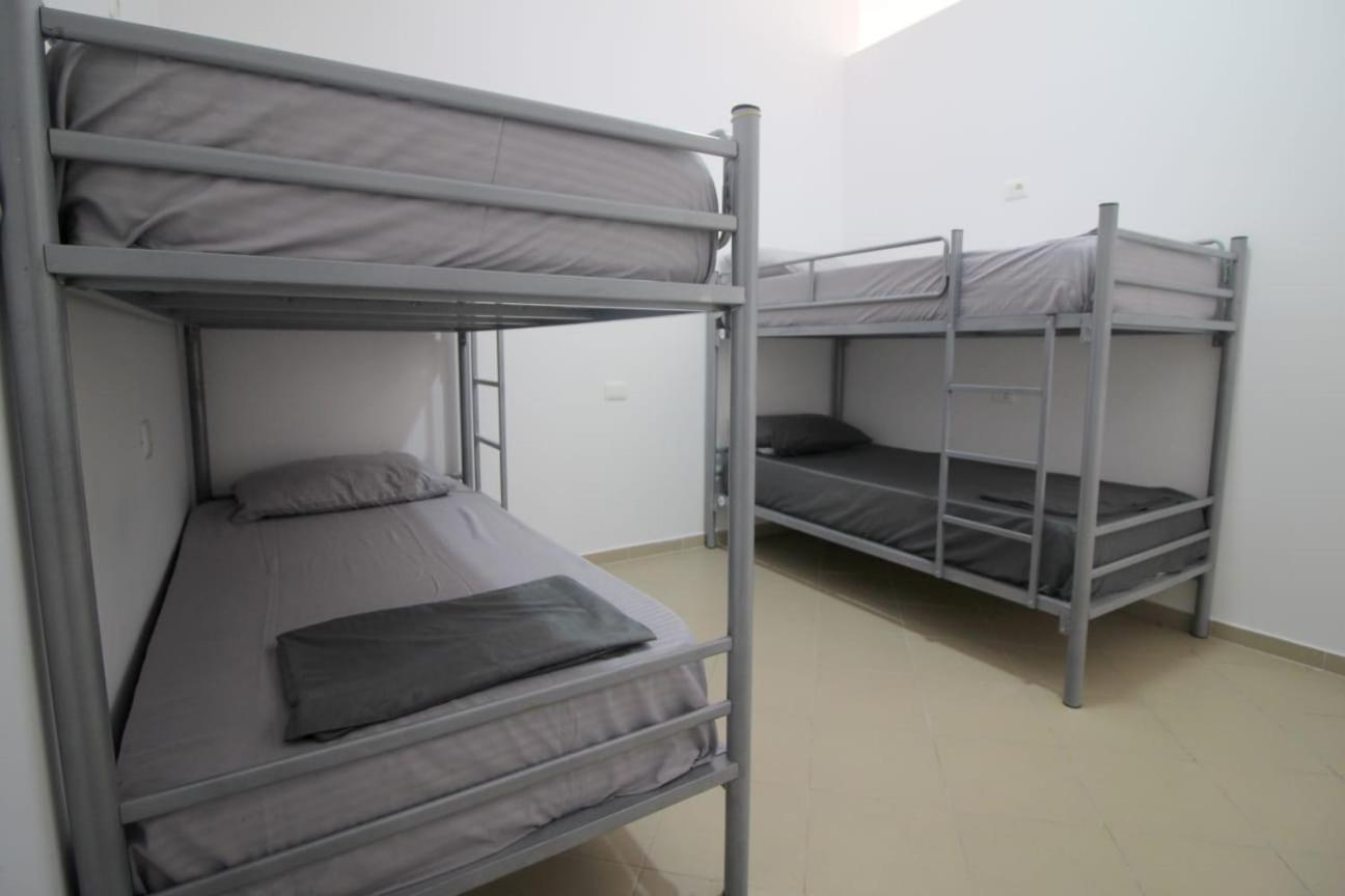 Hostel K13 Sarandë エクステリア 写真